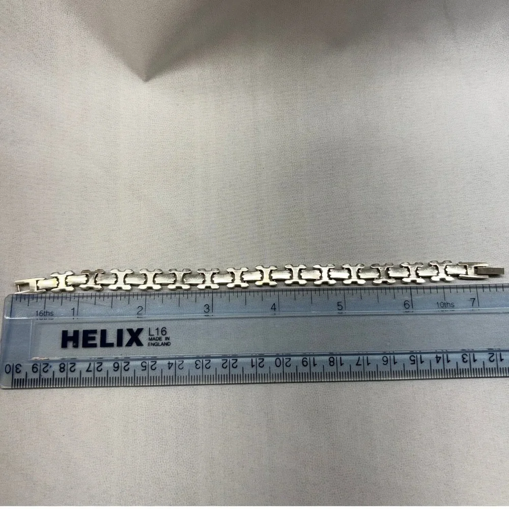 N/A sterling silver